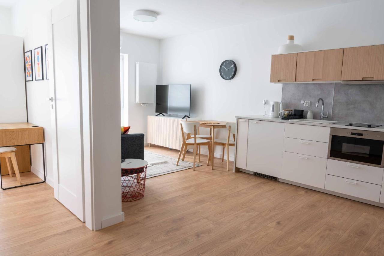 Aparthotel Weissa 7 Krakow Ngoại thất bức ảnh