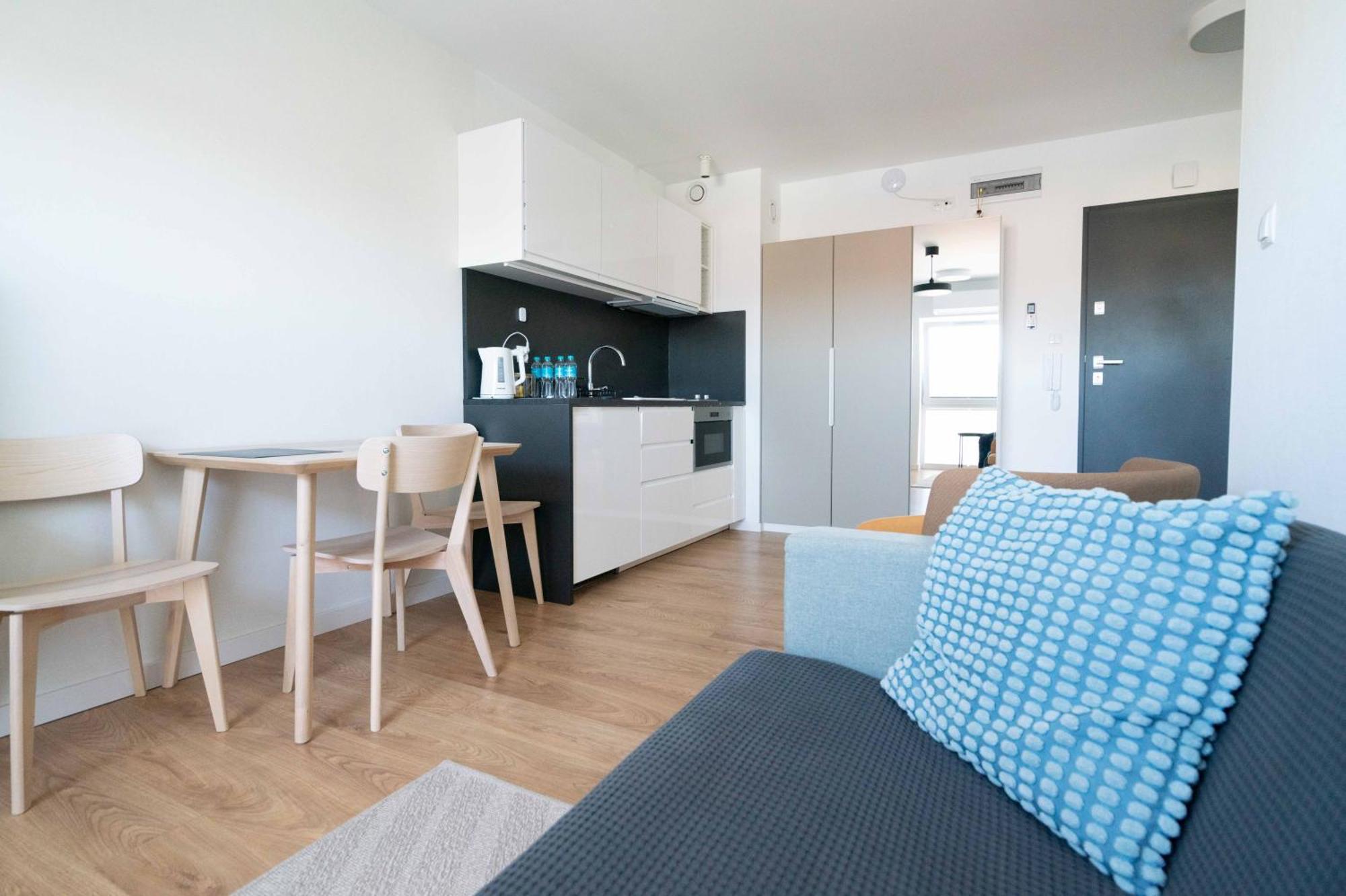 Aparthotel Weissa 7 Krakow Ngoại thất bức ảnh